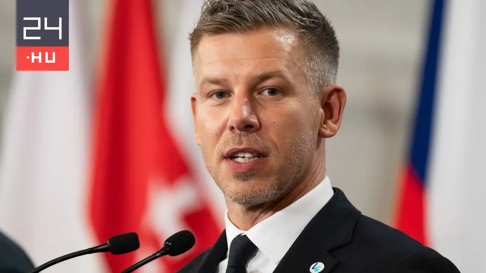 Magyar Péter Kisvárdán: Seszták az első tagja az „Öltönyben a börtönben" programnak