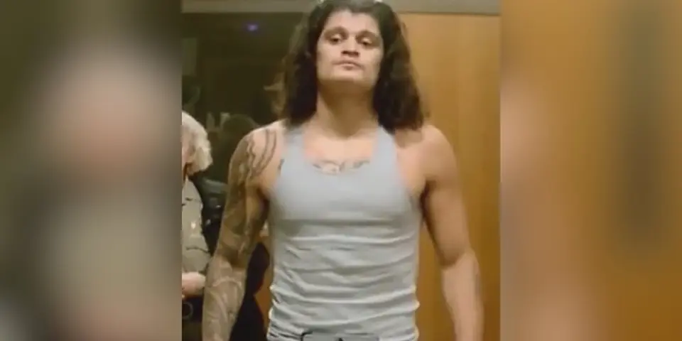 Professional boxer charged with murder after 2-year-old dies from abuse in Mesa, Arizona