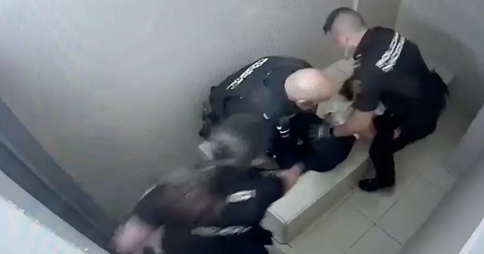 Young woman detained assaults two police officers in Madrid cell