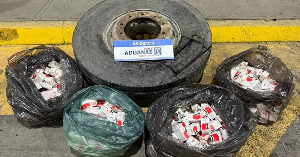 Camionero argentino detenido en Los Libertadores con fármacos veterinarios ocultos en rueda de repuesto