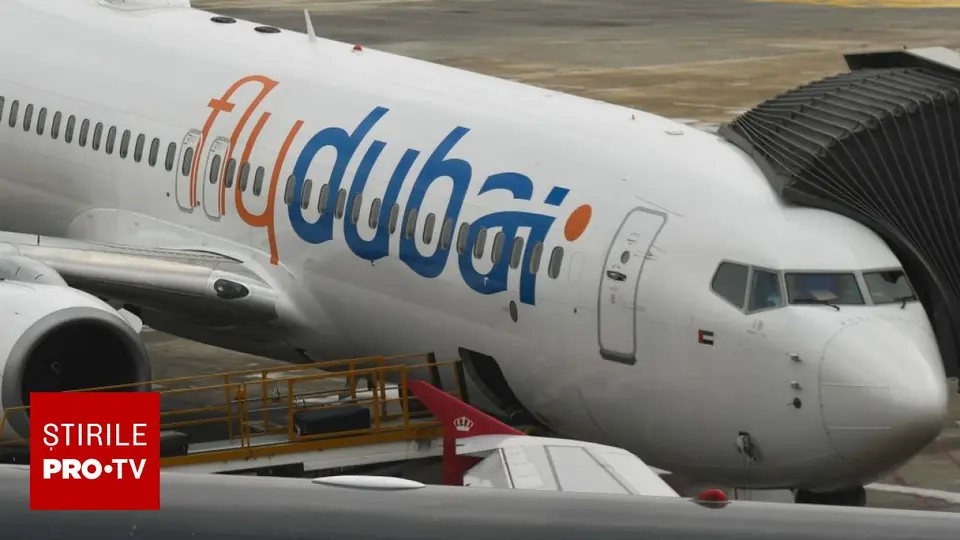 Flydubai co-pilot had flight ban in Oman for "extremist views"