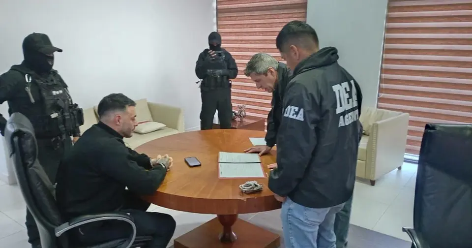 Narco uruguayo Sebastián Marset detenido en Santa Cruz y entregado a la DEA