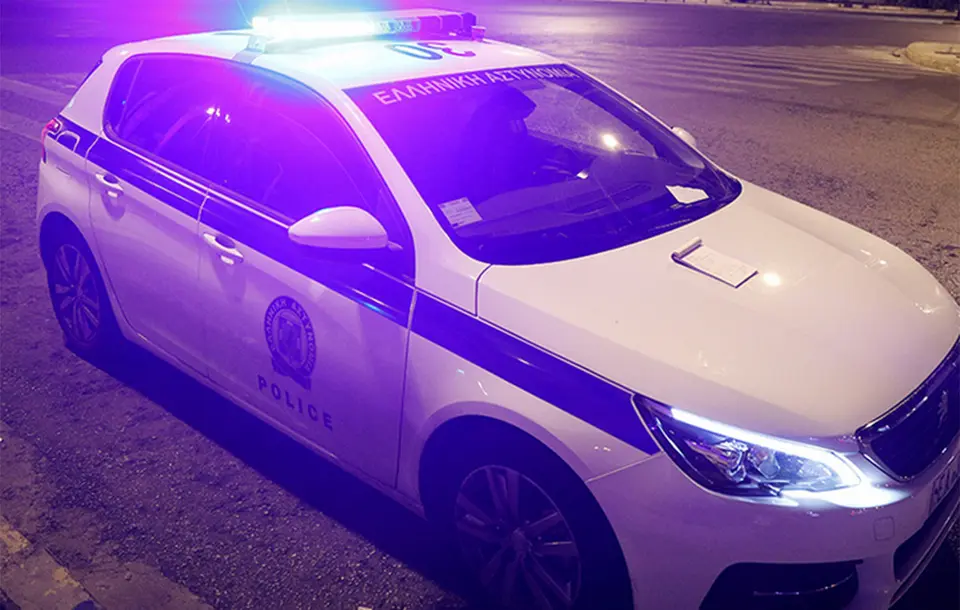 Πυροβολισμοί στο Μενίδι: 26χρονος τραυματίας στο χειρουργείο του ΚΑΤ