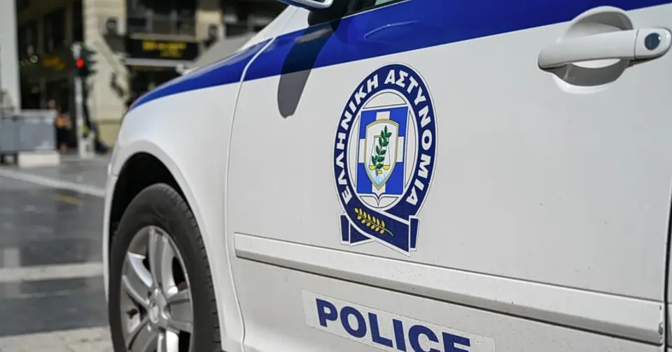 Σύλληψη «Καρτόφα» σε βίλα Πιερίας: κατηγορείται για 12 οχήματα Ferrari και Lamborghini