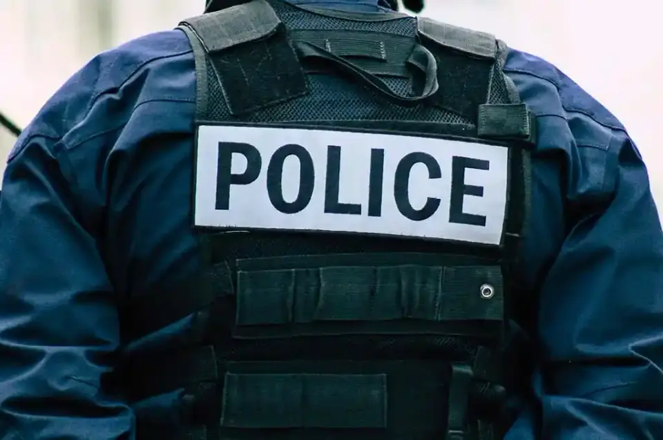 Policier mis en examen après un tir de Cougar sur un lycéen de 14 ans