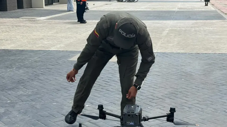 Bogotá Police high-technology drones support 71 arrests in 2026
