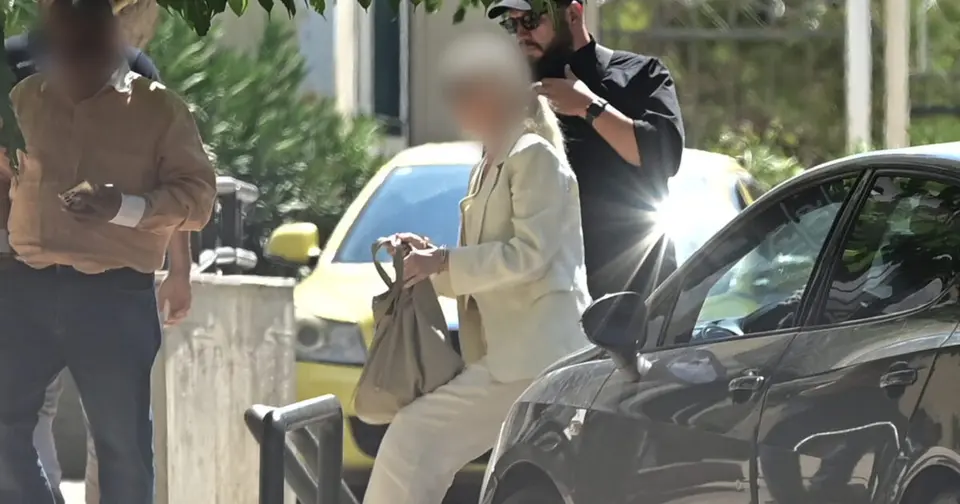 Μήνυση γνωστού καλλιτέχνη κατά της 56χρονης γιατρού για αποκάλυψη ευαίσθητων δεδομένων