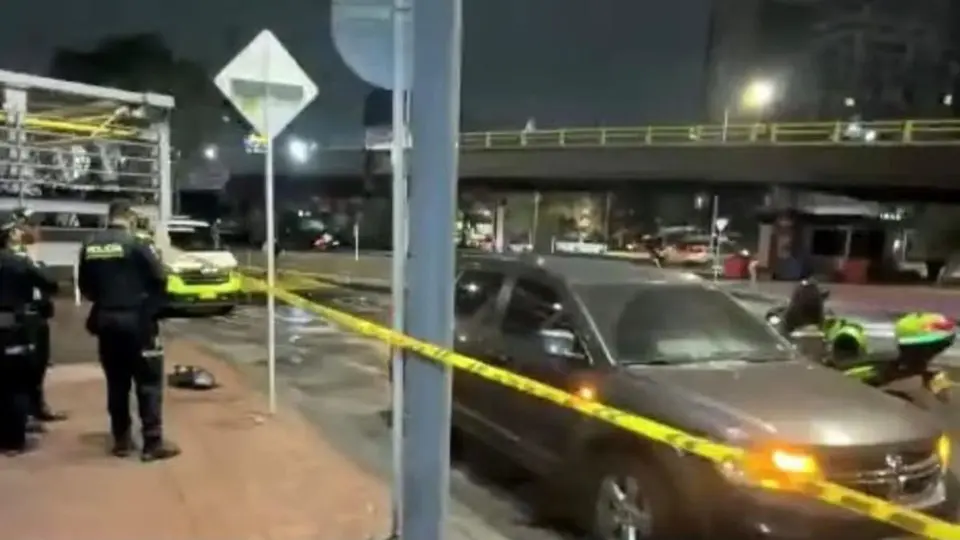 Dos presuntos ladrones muertos tras intento de robo a policía en Puente Aranda, Bogotá