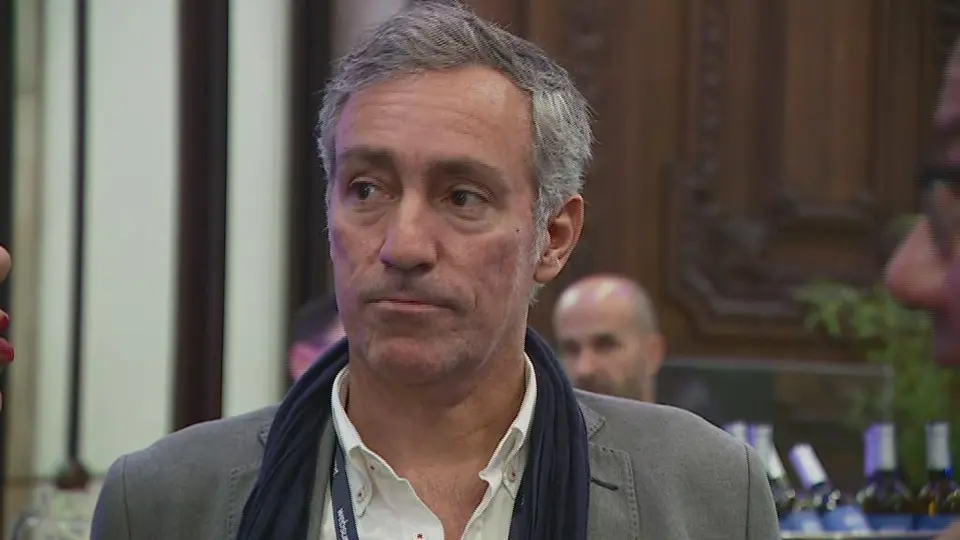 Caso das gémeas: Nuno Rebelo de Sousa entrega 16 capturas de WhatsApp ao MP