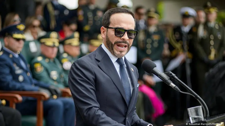 Presidente De la Espriella promete "cazar" a los responsables del asesinato de Uribe Turbay