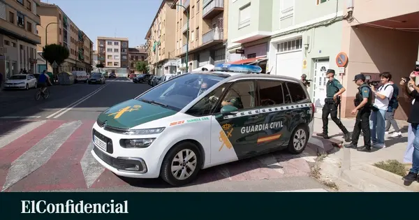 Tres detenidos por robar 25 móviles de alta gama en Arroyomolinos
