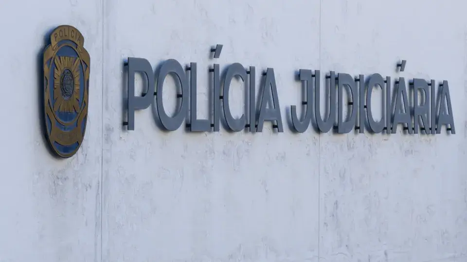 66-year-old woman arrested with cocaine and cannabis at Porto prison