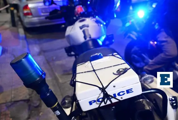 32-year-old stabbed with knife in Eleusis — allegations of fascist attack