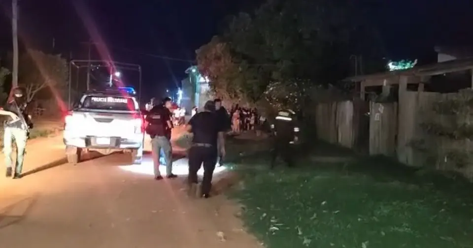 Ataque a tiros en San Ignacio de Velasco: joven escapa ileso de encapuchados en moto