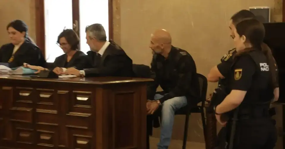 Mallorca man convicted of stabbing his partner 66 times in front of his two-year-old daughter