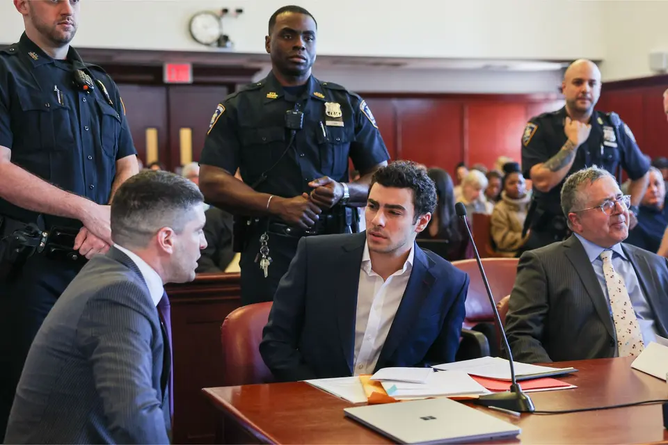 Manhattan DA fights to preserve state murder charges against Luigi Mangione