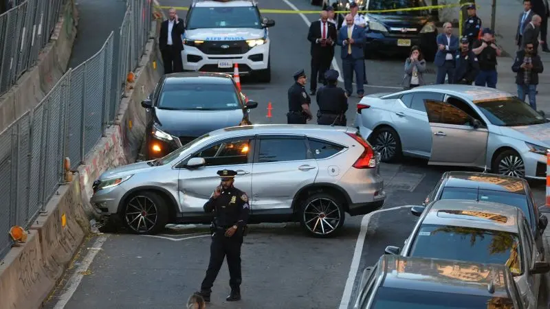Agentes del ICE hieren a dominicano en el Bronx con su hijo de 5 años en el auto