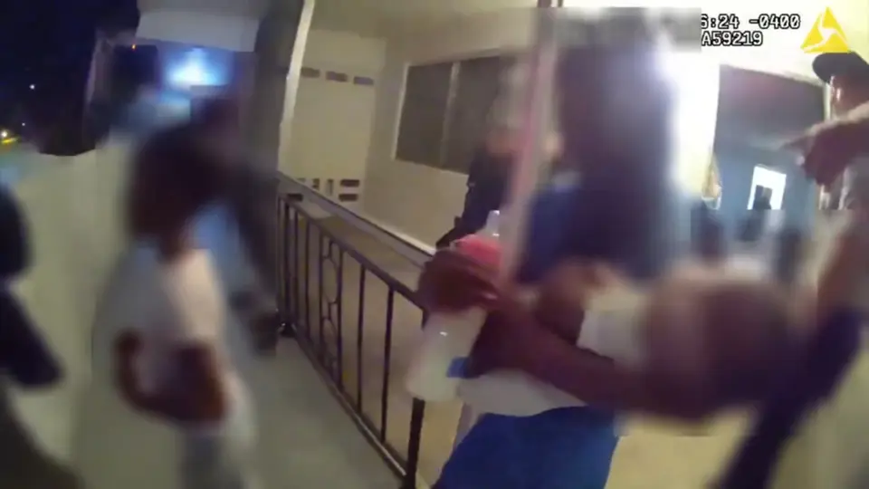 Florida mom arrested for leaving 4 young children alone to board Bahamas cruise