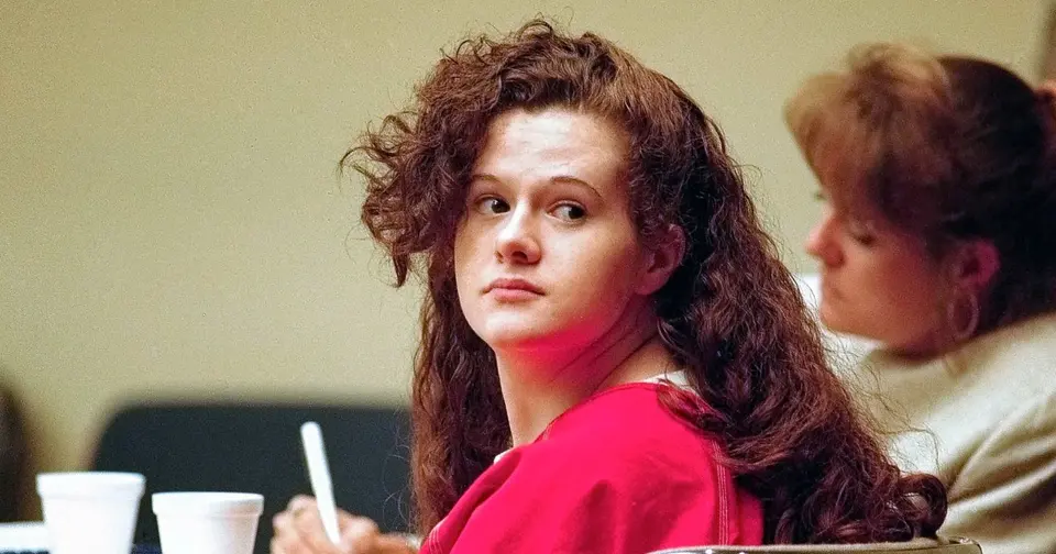 Christa Pike returned to prison after surviving lethal injection execution