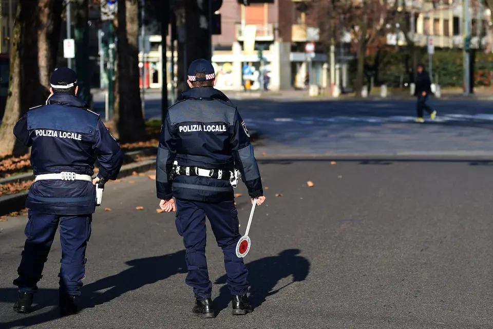 Six Milan officers accused of illegal arrests and falsified reports