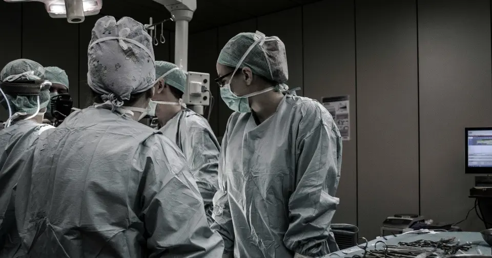 Arrest of 52-year-old gynaecologist in Attica for child sexual abuse material
