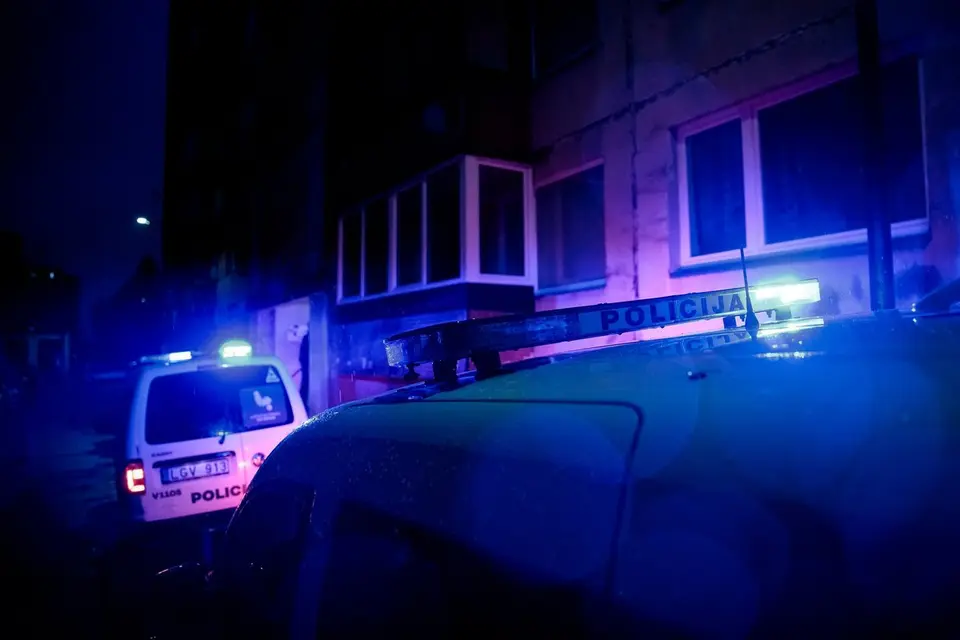Man stabbed with knife in Klaipėda: police investigate forced suicide version