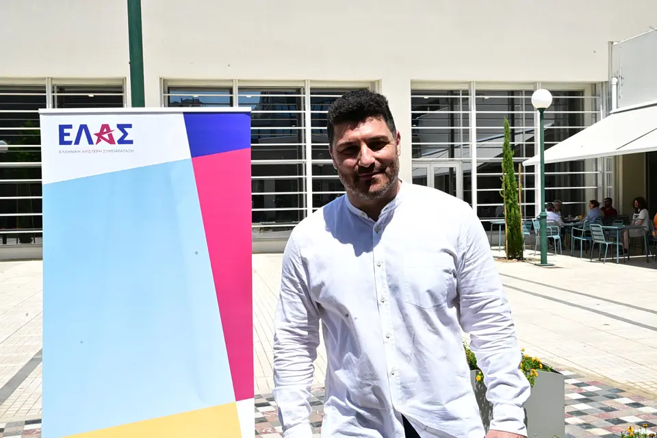 Μαχαίρωμα αντιφασίστα στην Ελευσίνα: Στέλεχη ΕΛΑΣ στο πλευρό του 32χρονου