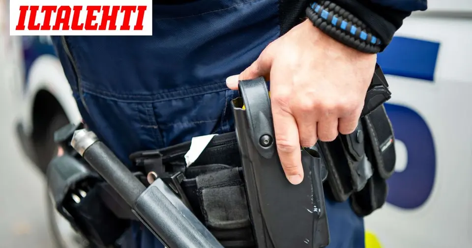 Police shot at fleeing driver in Pyhäntä – driver had no driving licence