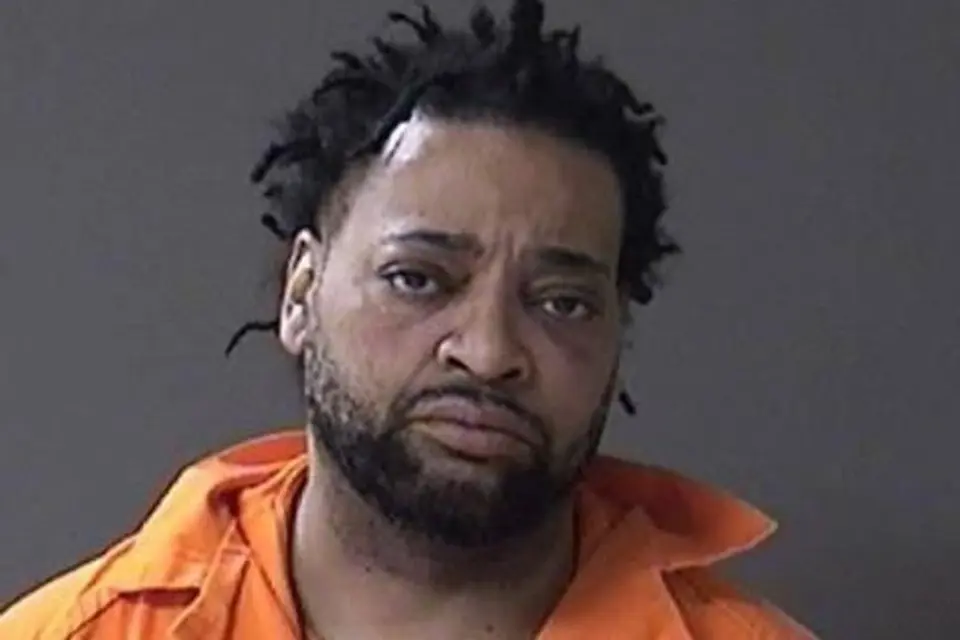 New York man pleads guilty to murdering ex-girlfriend and hiding severed head in suitcase