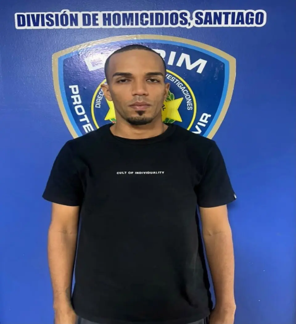 Fugitivo "Gatillo Alegre" se entrega en Santiago tras tentativa de homicidio contra abogado