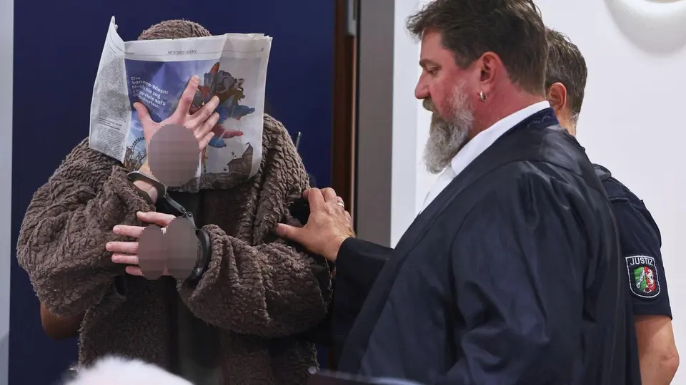 Trial of four men in the "Soest horror house" begins