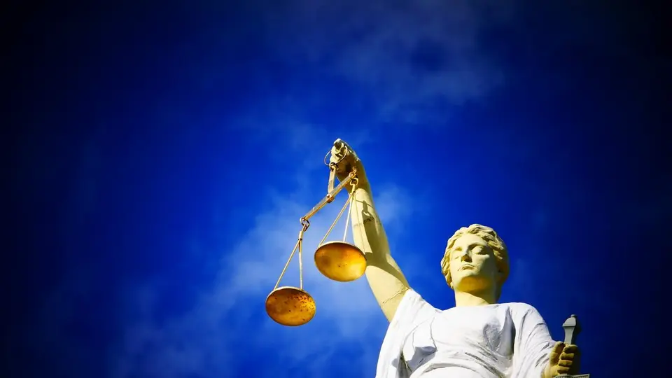 Latvian woman sentenced to six years for €43 transfer to Russian military