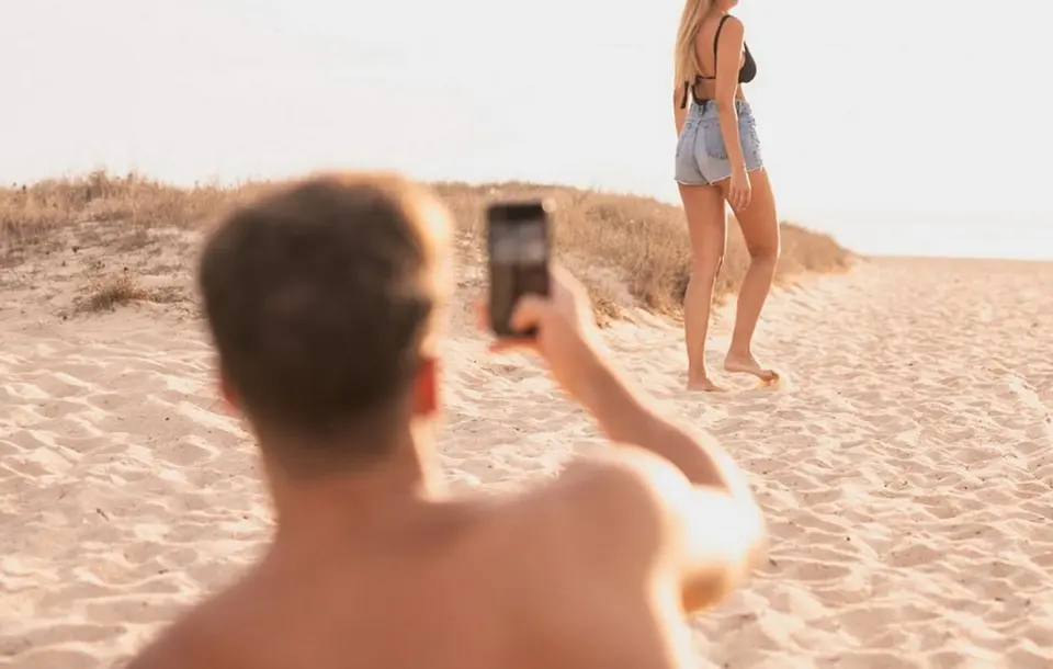 30-year-old arrested in Phthiotis for illegal videotaping of women at beach