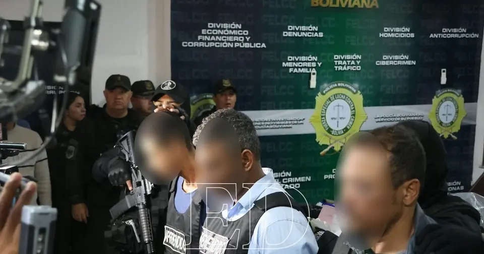 Tres brasileños capturados por atraco a joyería en Santa Cruz; un cuarto sigue prófugo