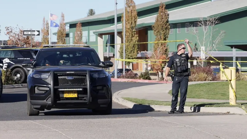 Three children and teacher killed in Bend, Oregon school shooting