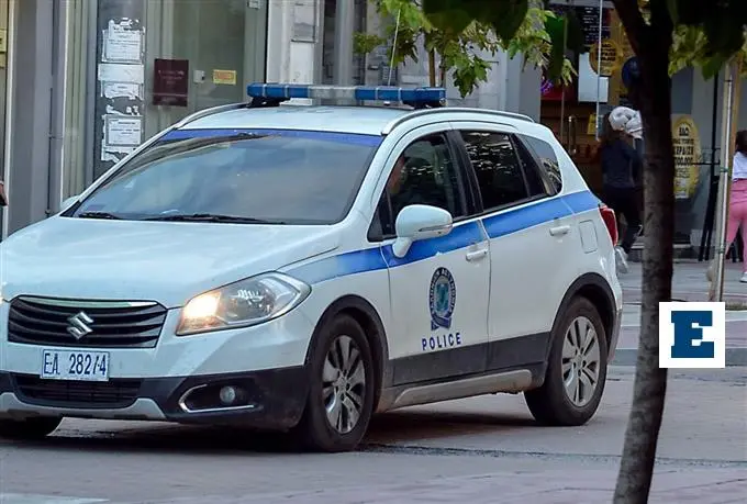 Two arrests in Omonia over forged travel documents network