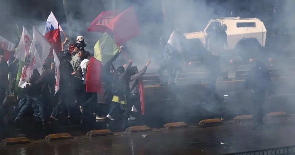 Tribunal admite querellas del municipio de Santiago por daños en marchas del 1 y 12 de octubre