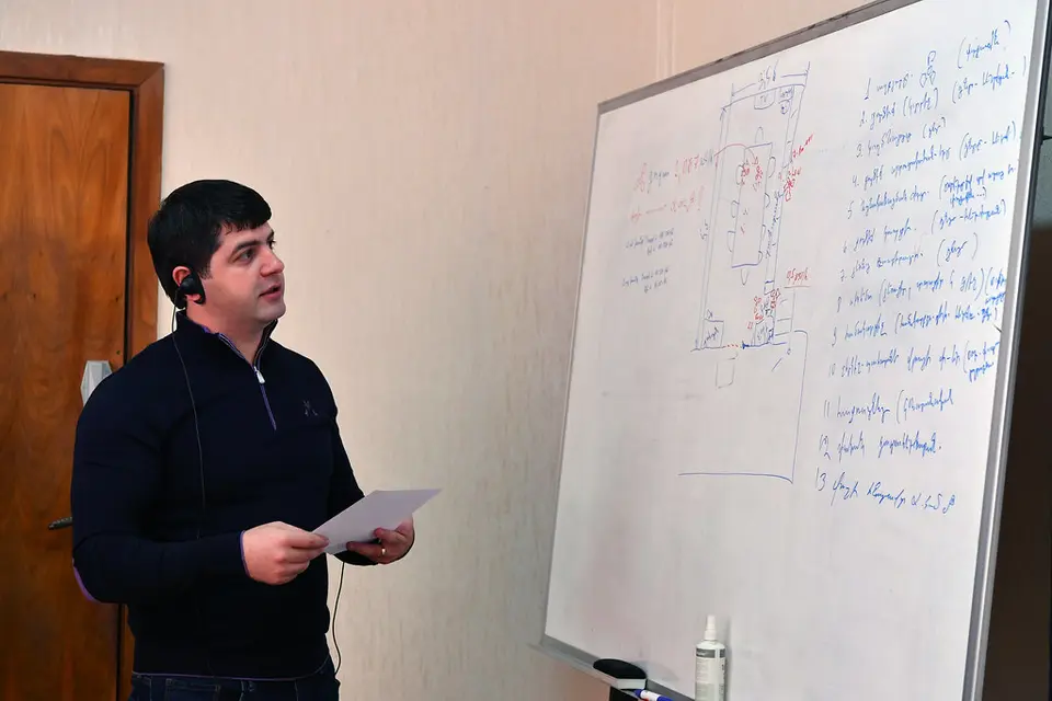 Fegyveres rablás Csarodán: két ukrán nőtől közel 10 millió forintot zsákmányoltak