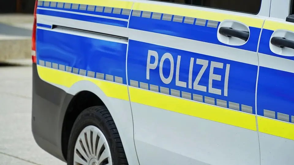 Four teenagers raped girls under 14 in Halle, two admitted to hospital