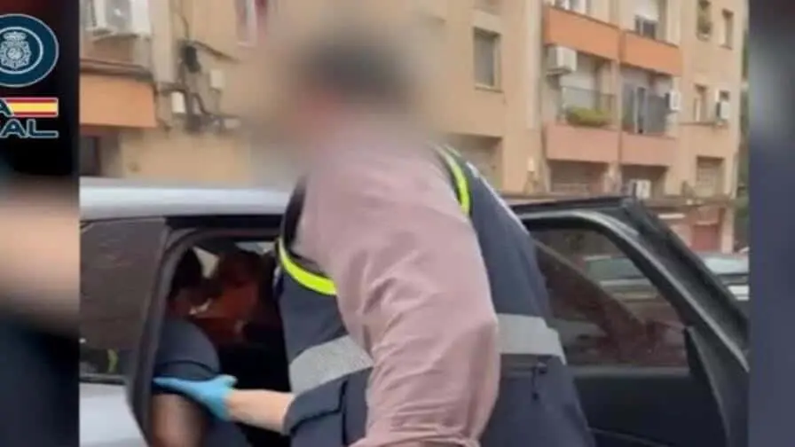 Red desarticulada en España facilitaba entrada irregular de dominicanos con pasaportes colombianos falsos