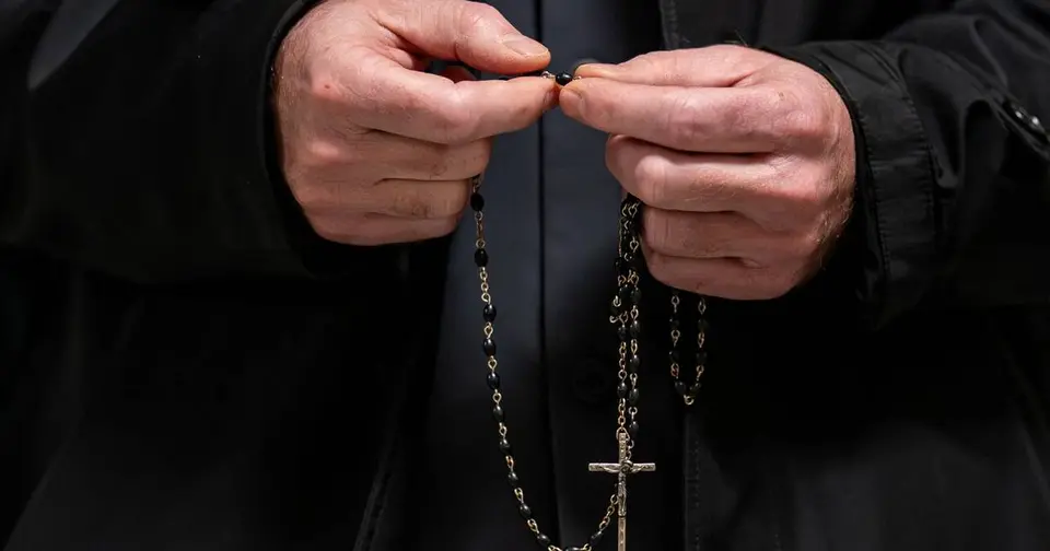 Svećenik Gospićko-senjske biskupije optužen za spolno uznemiravanje kolege