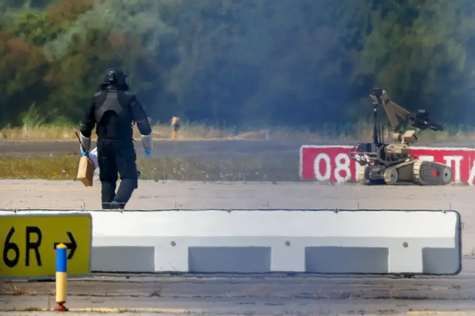 Sikkerhedshegn brudt ved Leipzig Lufthavn – politiet efterforsker