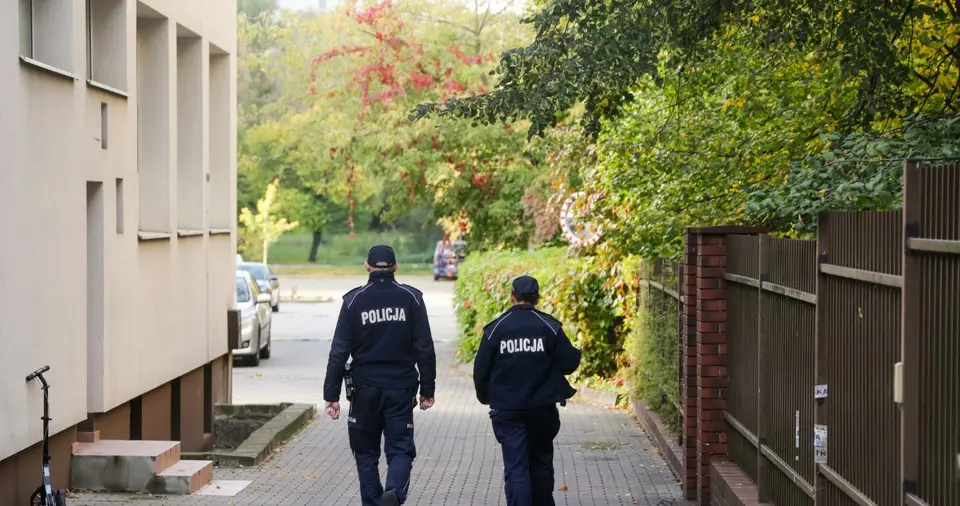 Policja: 194 zatrzymania w szkołach, sytuacja się ustabilizowała