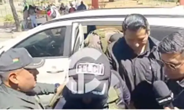 Exfiscal de La Paz Luis Carlos Torrez ingresa al penal de San Pedro