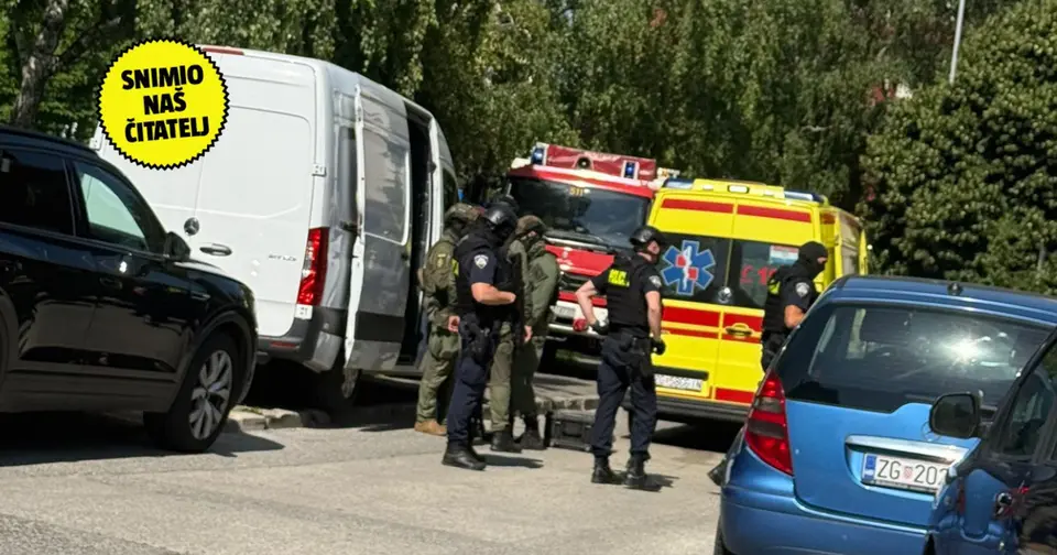 Zagreb police officers and specialists broke into flat in Sesvete after woman screamed from balcony