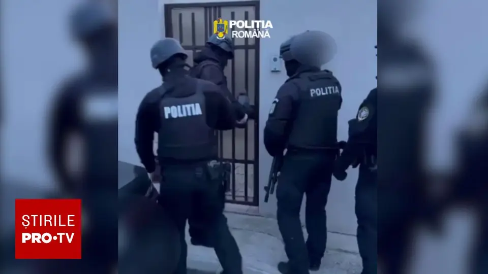 Percheziții la lăutari suspectați de evaziune fiscală în Gorj și Dolj