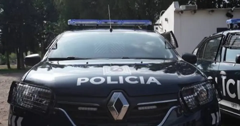 Mendoza police wound assailant following violent robbery inside ride-sharing vehicle