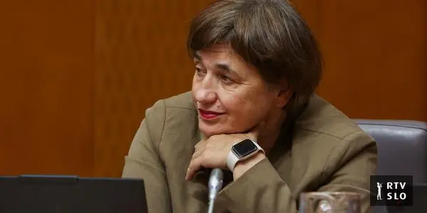 Poslanka Sukič vložila kazensko ovadbo zoper Logarja, Vrtovca in Ostrca zaradi afere Košir