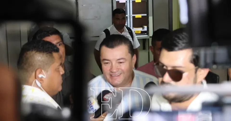 Suspenden audiencia de Jhonny Fernández por malversación de Bs 191 millones en Santa Cruz