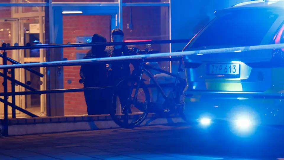 Älvsjömordet: två nya tonåringar gripna – 14-årig flicka misstänkt för klädinköp